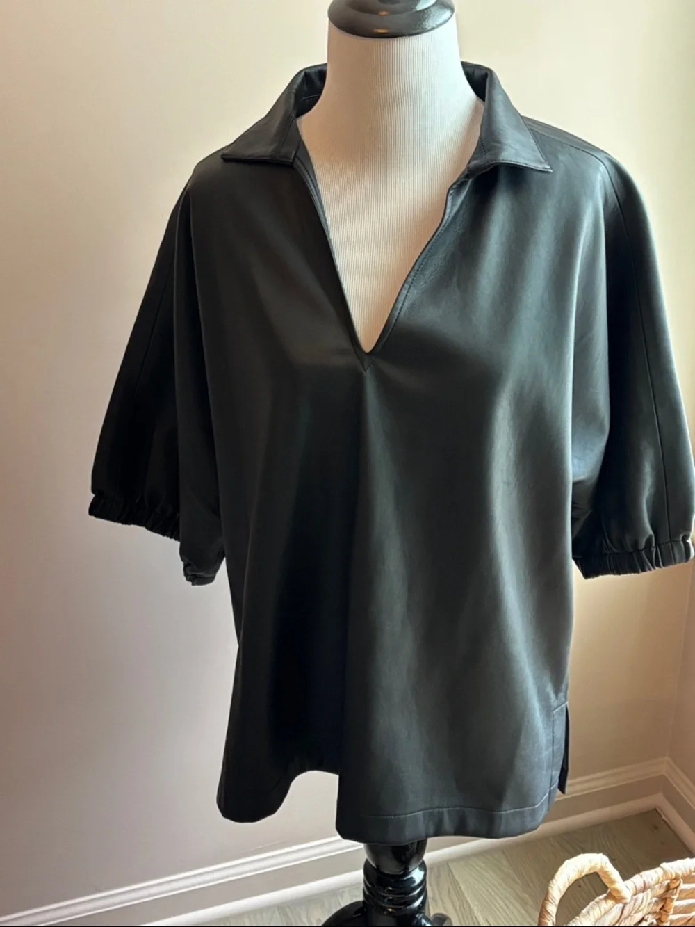 EMILY MCCARTHY POPPY TOP Black Size Small MSRP $198 - Picture 4 of 9